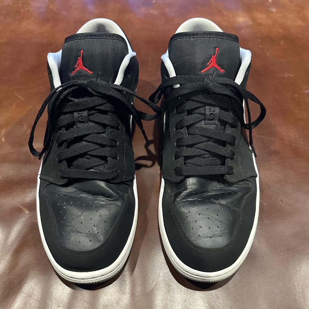 Air Jordan 1 Low Black Wolf Grey 11.5